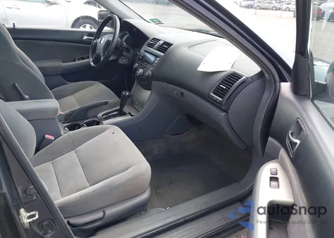 2005 Honda Accord 2.4 Ex z USA, uszkodzony, nr VIN 1HGCM56705A120970